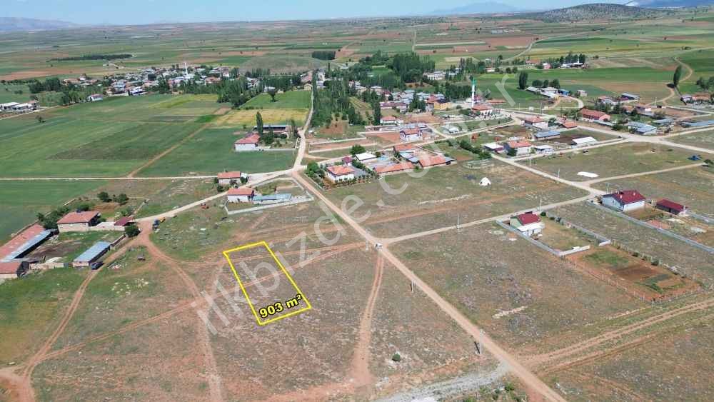AKÖREN KARAHÜYÜK'TE 903 m² 2 KAT KONUT İMARLI ARSA