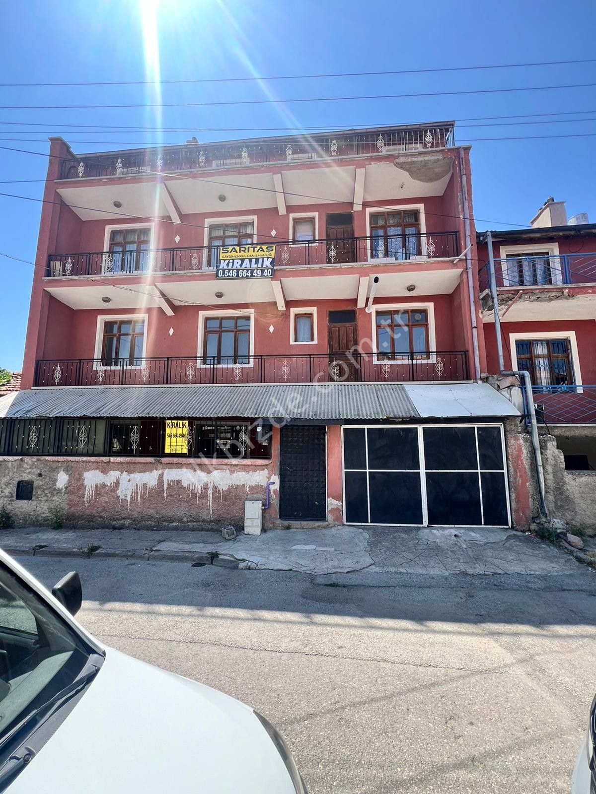 KARAMAN CD.SELİM SULTAN MH.MİSMAR MARKET CİVARI 3+1 ARAKAT DAİRE