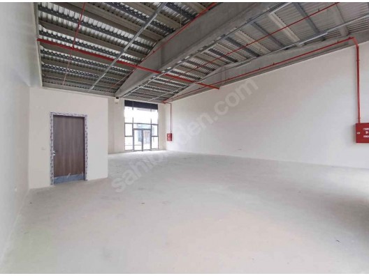 YENİ LARENDE SANAYİ SİTESİN'de CADDE CEPHELİ DÜKKAN