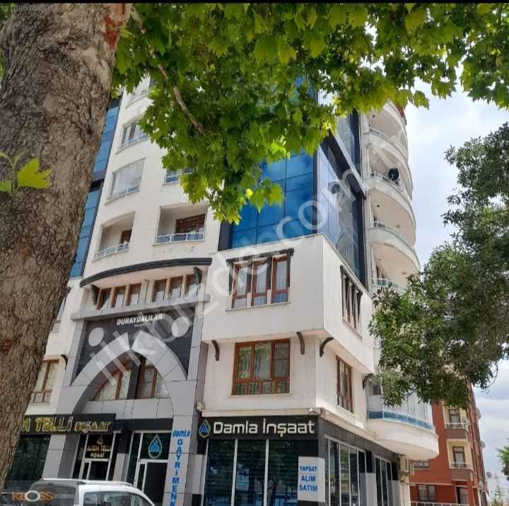 FETİH CAD. ANAYOL ÜZERİ SATILIK DAİRE