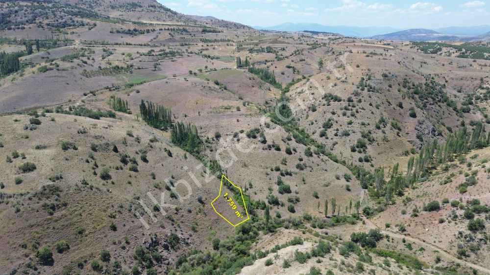 KARAMAN / MERKEZ / BAŞKIŞLA DA 1.759 m² MÜSTAKL BAĞ