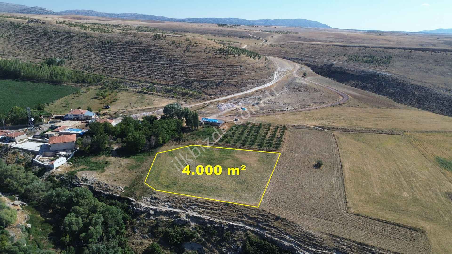 KARAMAN / AYRANCI / PINARKAYA DA 4.000 m² MÜSTAKİL TARLA
