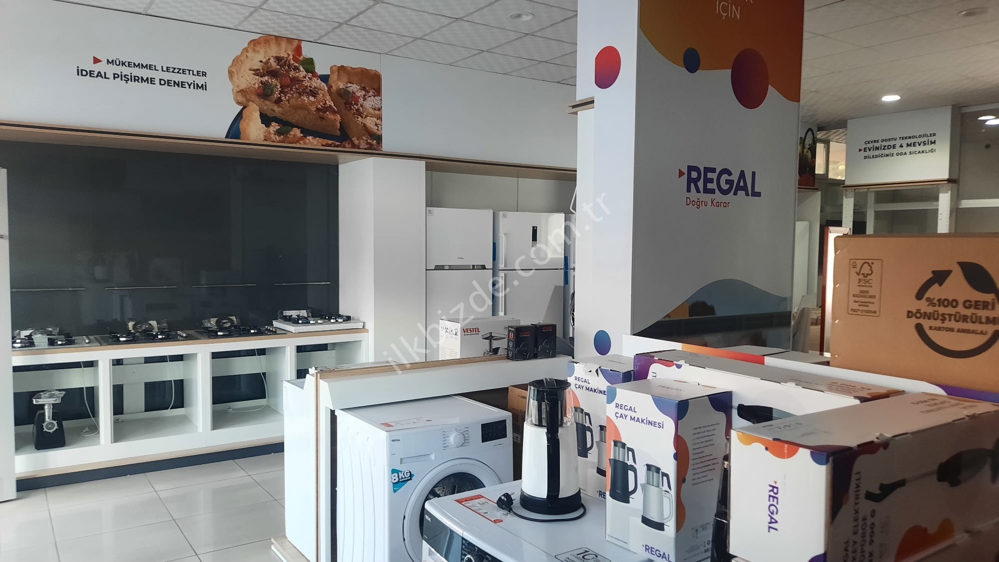 AYDINLIKTA CADDE ÜZERİ KÖŞE DEPOLU BAKIMLI DÜKKAN