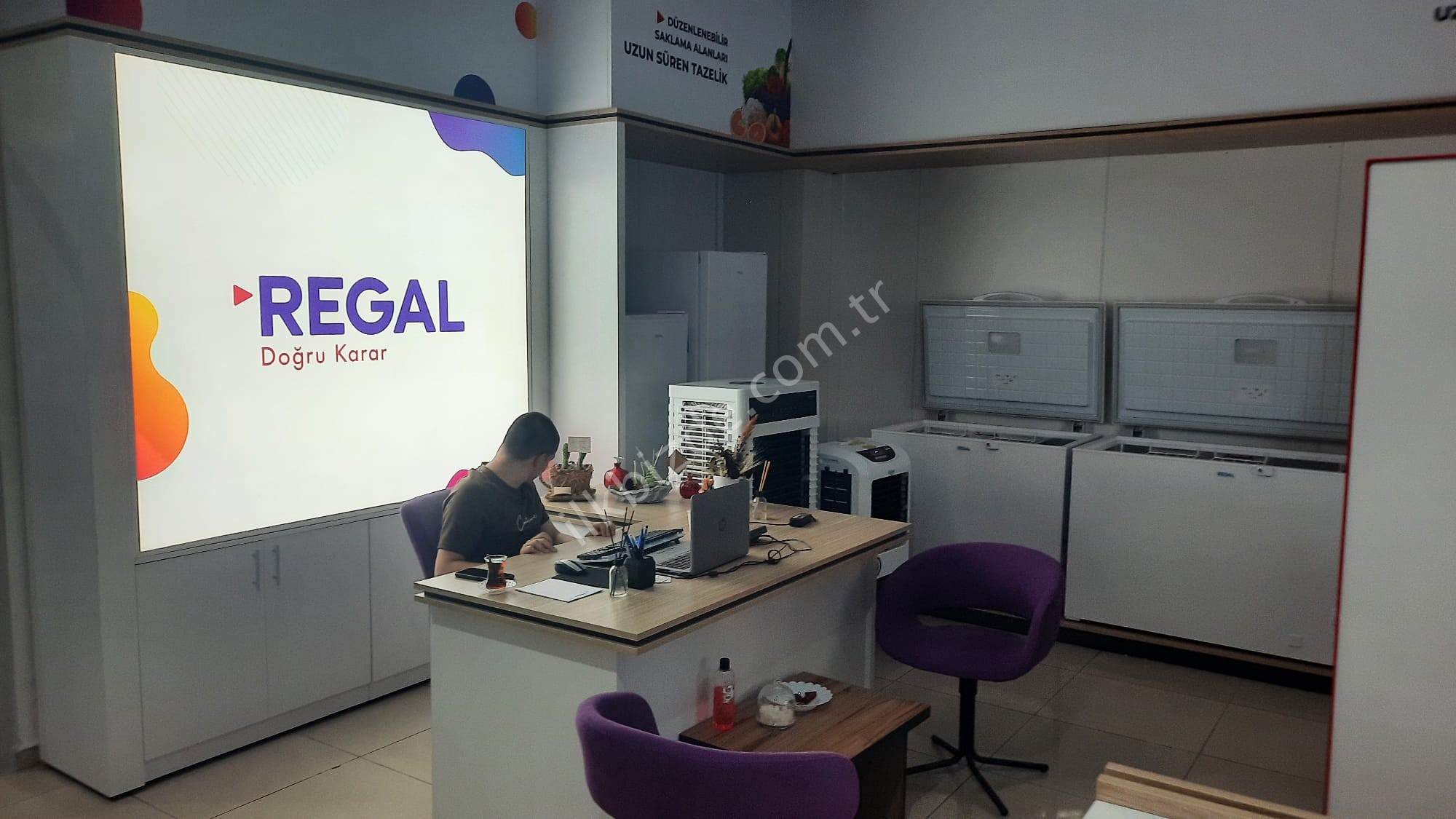 AYDINLIKTA CADDE ÜZERİ KÖŞE DEPOLU BAKIMLI DÜKKAN