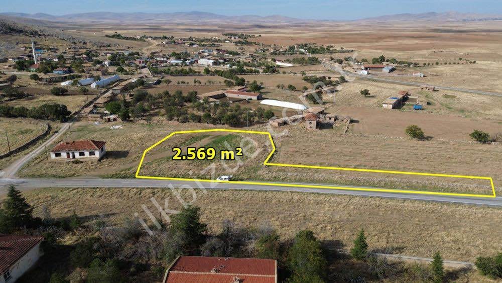 YUNAK SIRAMDA 2.569 M2 MÜSTAKİL TAPULU KONUT İMARLI ARSA
