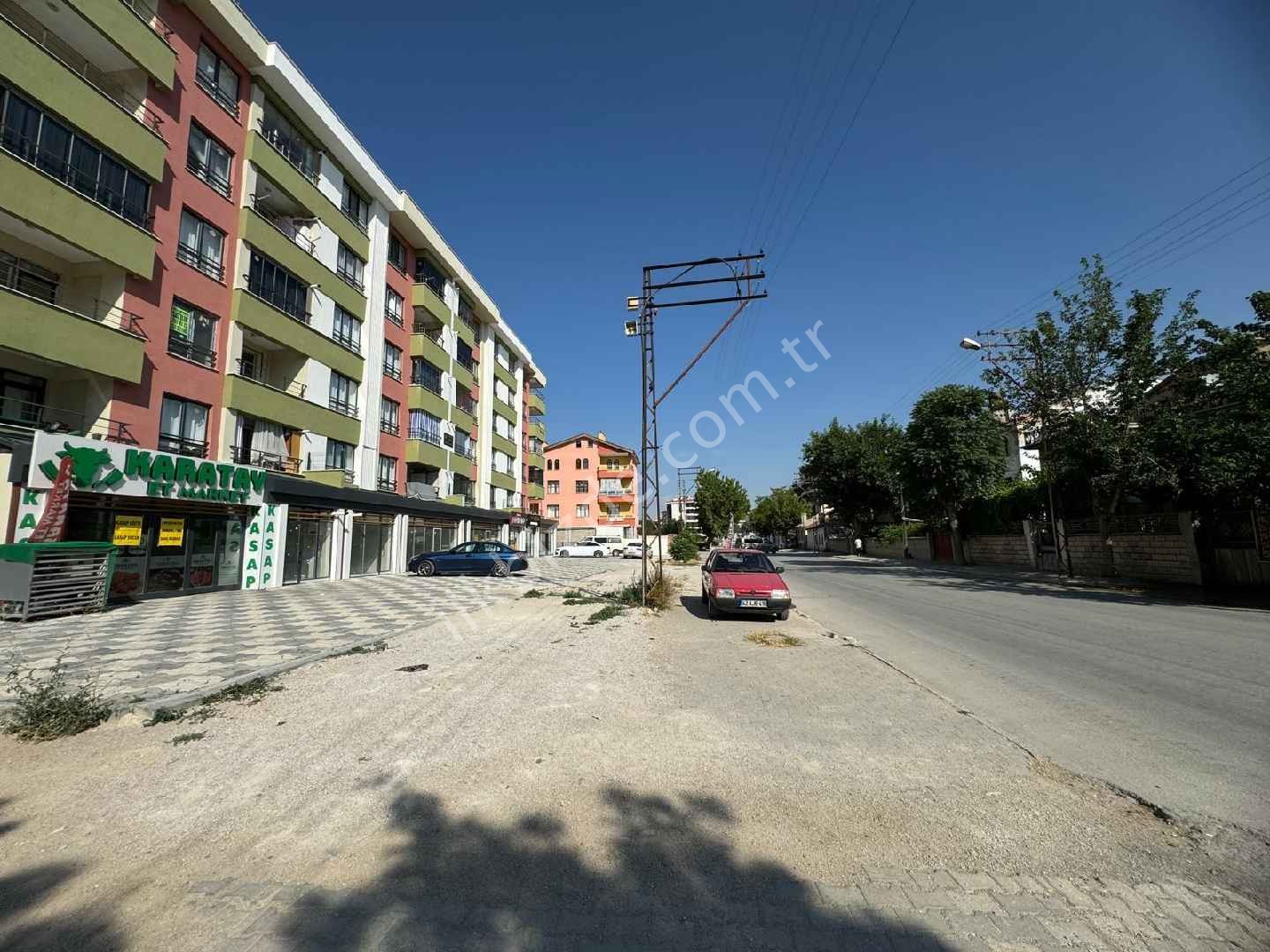 fatih karakolun yanında küçükkumköprü cad satılık 3+1 daire