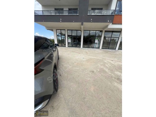 KARAMAN YOLUNA CEPHELİ SATILIK 231 M2 DÜKKAN