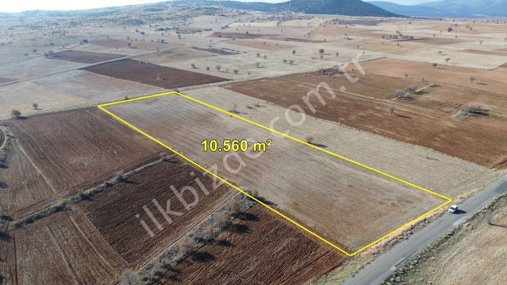 ÇUMRA APASARAYCIK DA 10.560 M2 MÜSTAKİL TAPULU TARLA