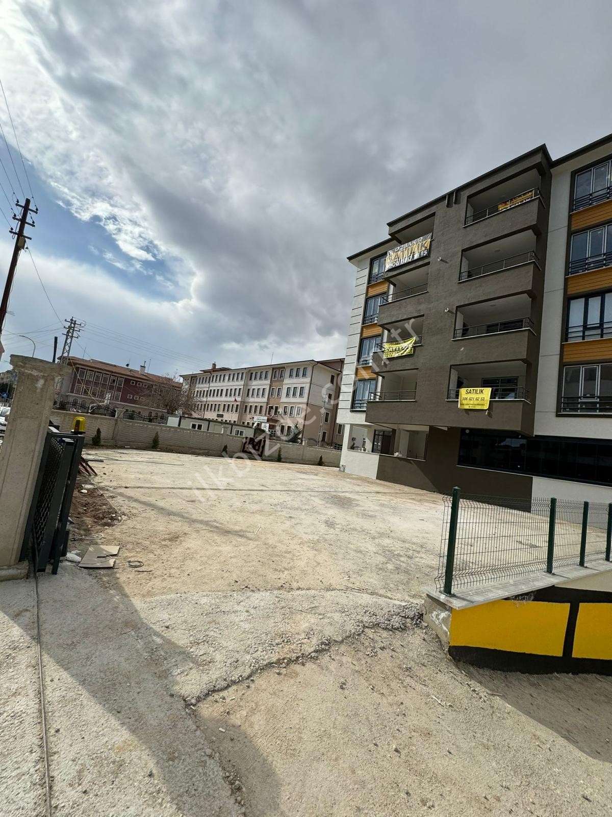 EMİN GYO'DAN KÖPRÜBAŞI KARAKOL YANI ZEMİN KAT SATILIK 3+1 DAİRE
