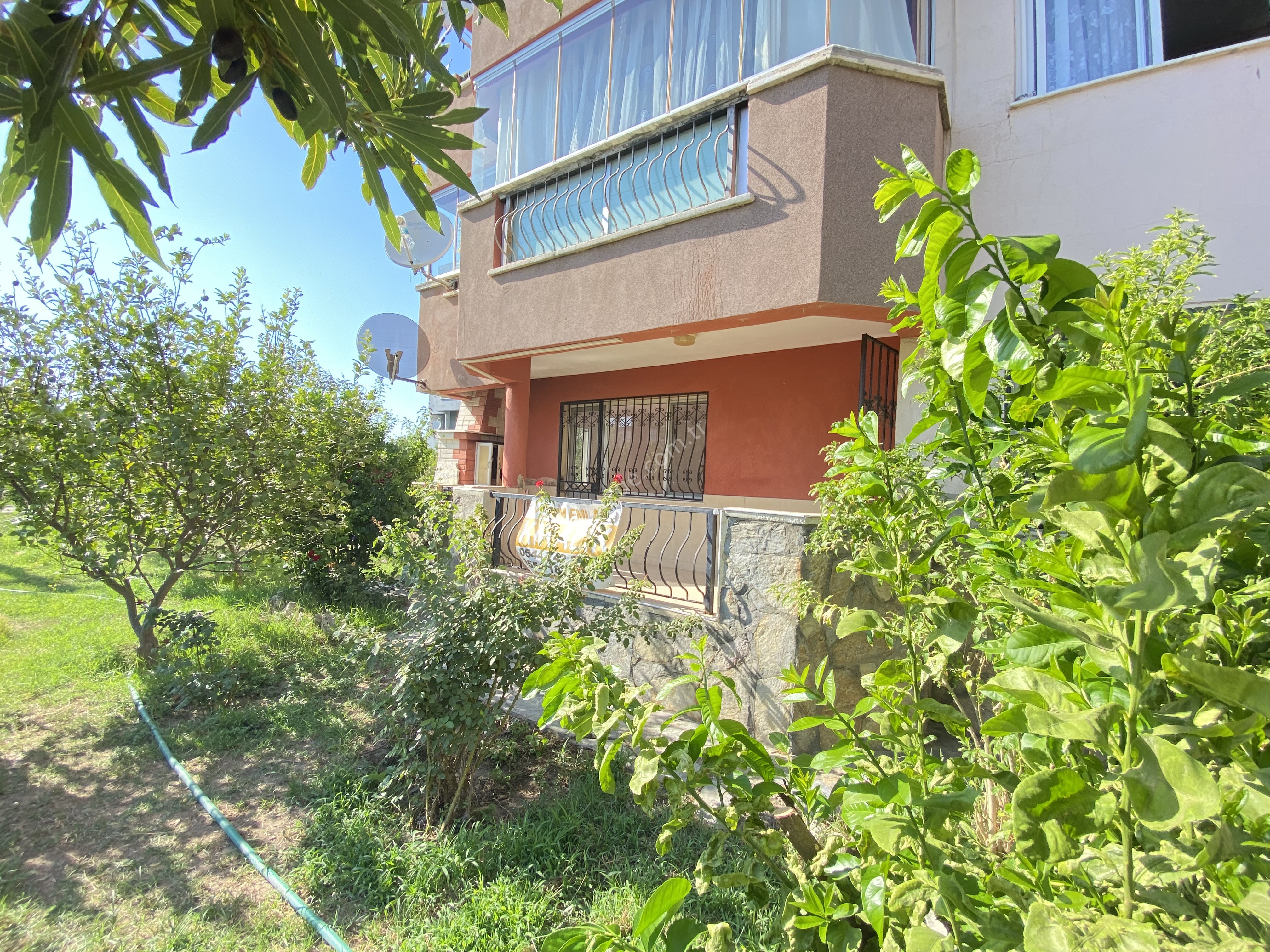 Ürkmez De Deniz 250M2 Yakın Merkezde Satılık 3+1 Daire