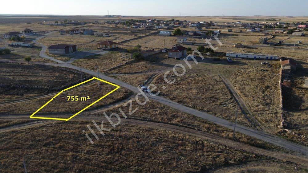 YUNAK ÇAYIRBAŞINDA 755 M2 MÜSTAKİL TAPULU KONUT İMARLI ARSA