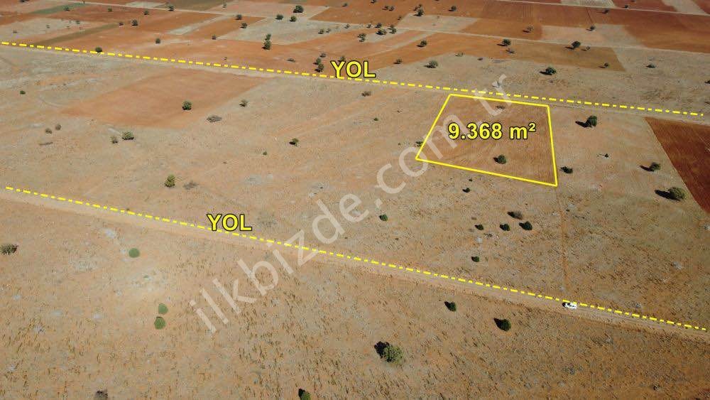 AKÖREN AĞALAR DA 9.368 M2 MÜSTAKİL TAPULU TARLA