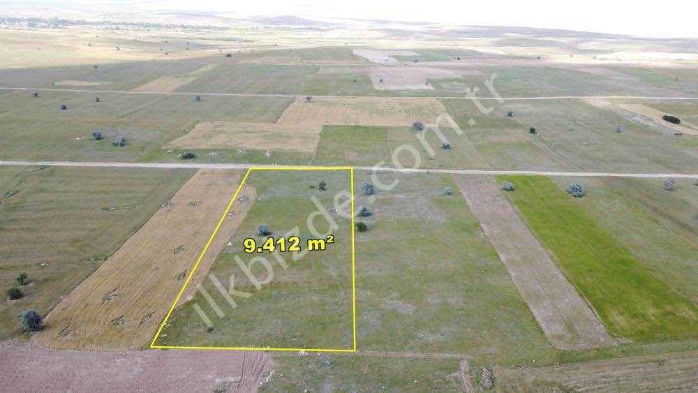 AKÖREN TÜLCE DE 9.412 M2 MÜSTAKİL TAPULU ARAZİ