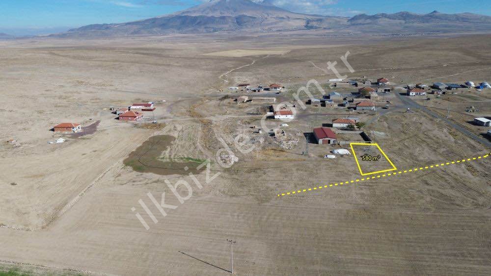 HESAPLI YATIRIM'DAN KONYA / EMİRGAZİ / DEMİRCİ'DE 580 m² KONUT İMARLI ARSA