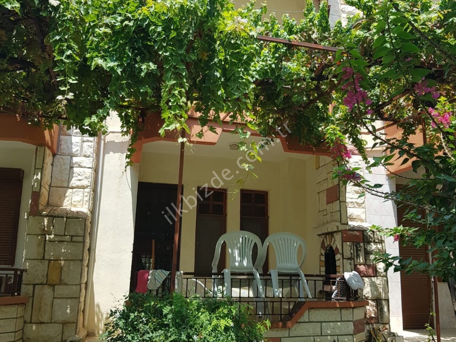 YÜKSEL ŞAHİN DEN SİLİFKE SERİNKENT TATİL SİTESİNDE DENİZE YAKIN 2+1 MÜSTAKİL SATILIK YAZLIK