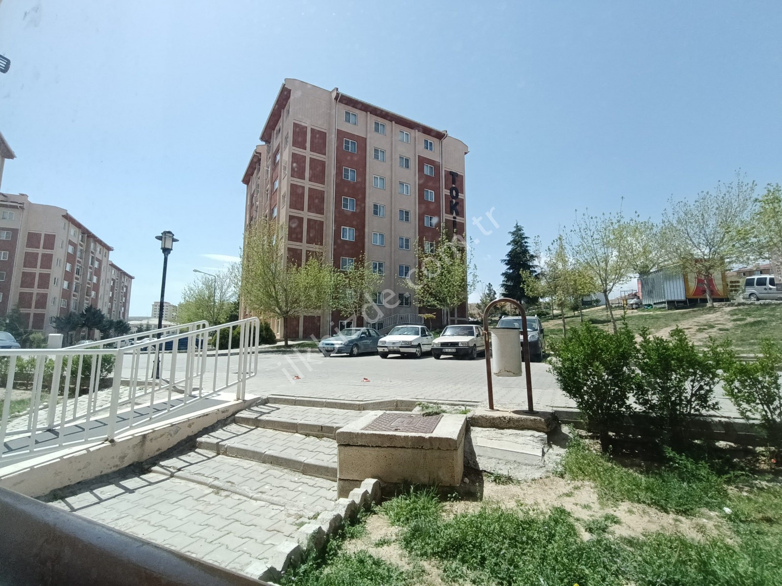 MERAM GÖDENE TOKİ DE 3+1 YÜKSEK GİRİŞ BAKIMLI SATILIK DAİRE....!