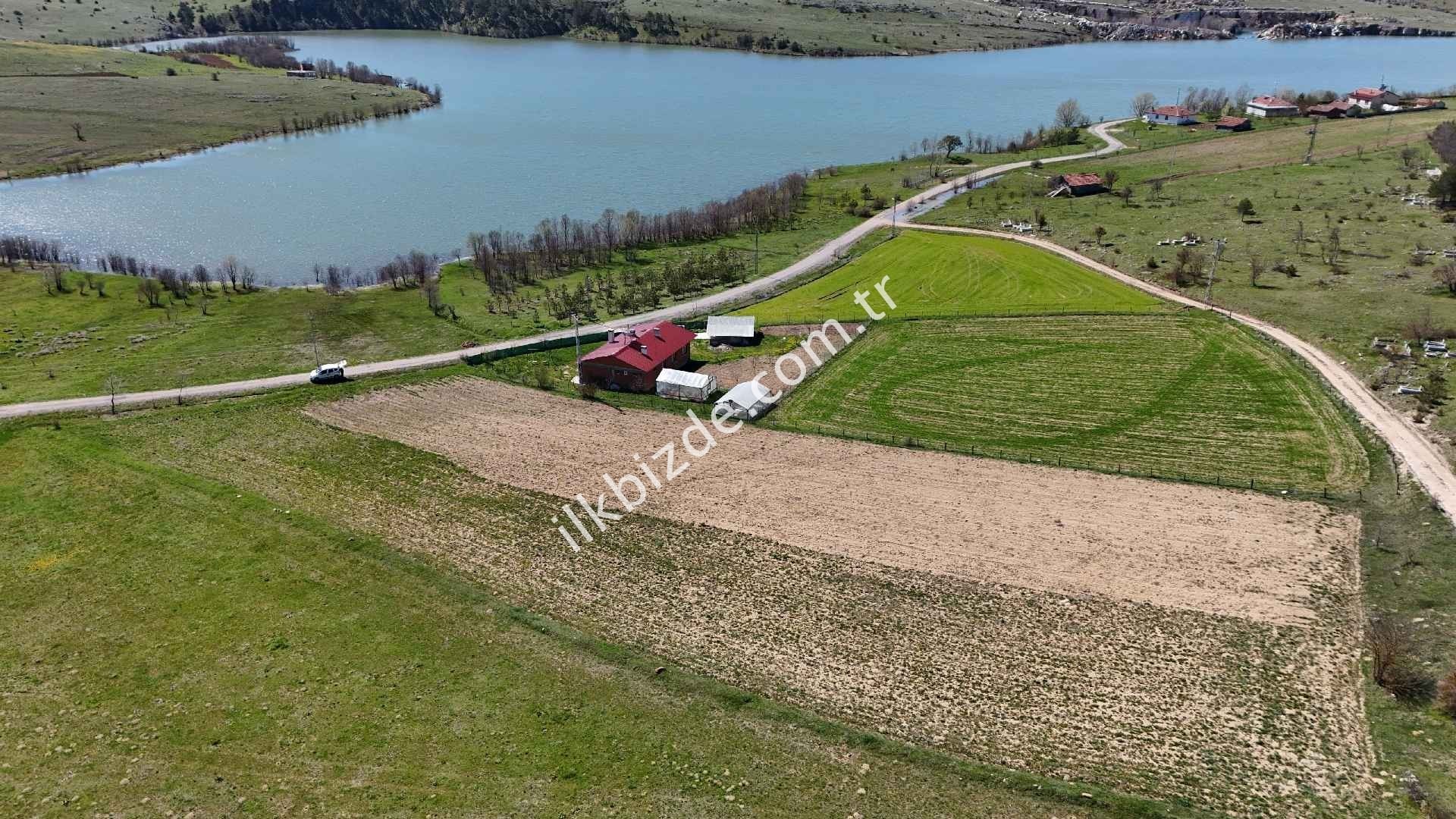 SAHİBİNDEN KINIK GÖL MANZARALI EV YAPILABİLİR KÖYİÇİ