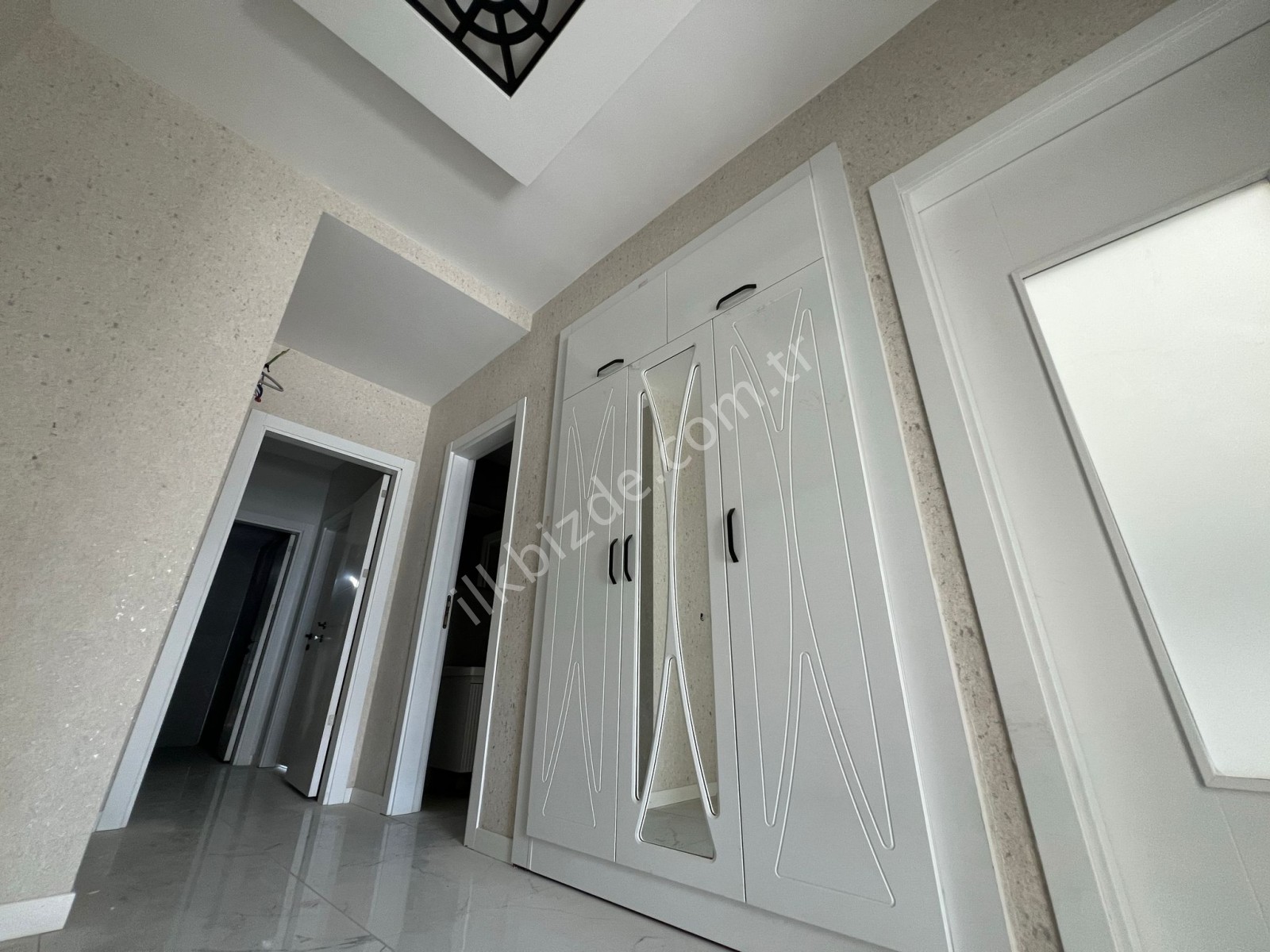 KARATAY FATİH KARAKOLU YAKINI SİTE İÇİ ARAKAT 3+1 SIFIR DAİRE..!