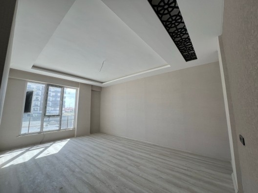 KARATAY FATİH KARAKOLU YAKINI SİTE İÇİ ARAKAT 3+1 SIFIR DAİRE..!