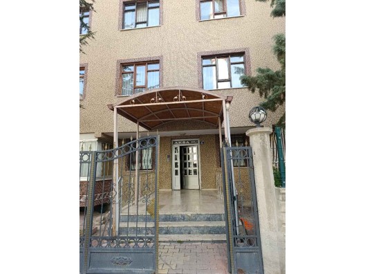 AHMET ÖZCAN CADDESİ CEPHELİ SATILIK ARAKAT 3+1