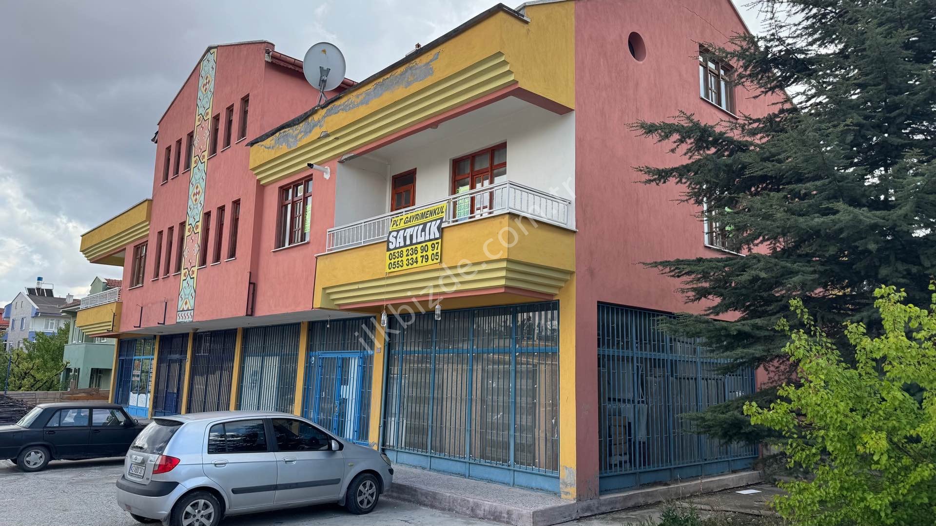 3+1 OTURUM ALANI GENİŞ DAİRE